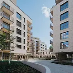 Modern Urban With Kitchen 브르노