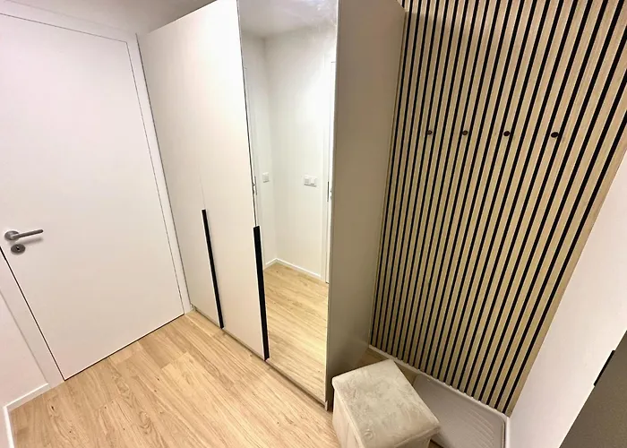 Modern Urban With Kitchen * Brno